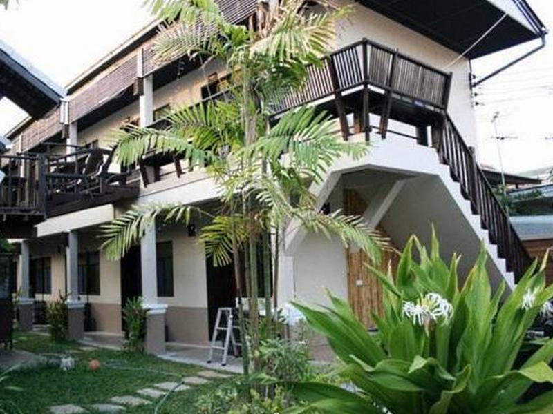 Saithong Guesthouse Чиангмай Екстериор снимка