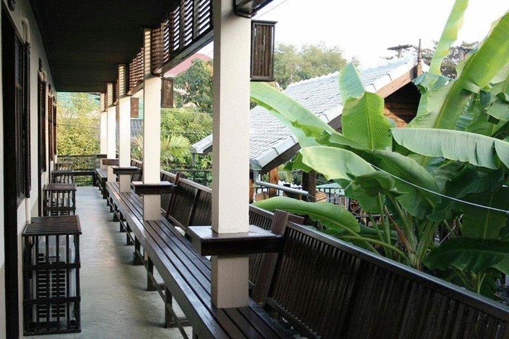 Saithong Guesthouse Чиангмай Екстериор снимка