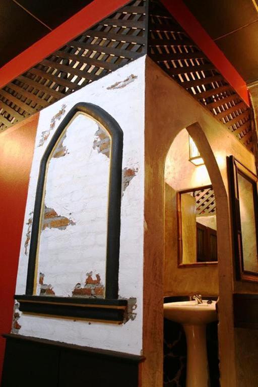 Saithong Guesthouse Чиангмай Стая снимка