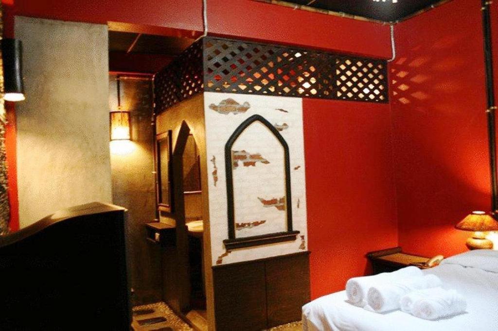 Saithong Guesthouse Чиангмай Стая снимка